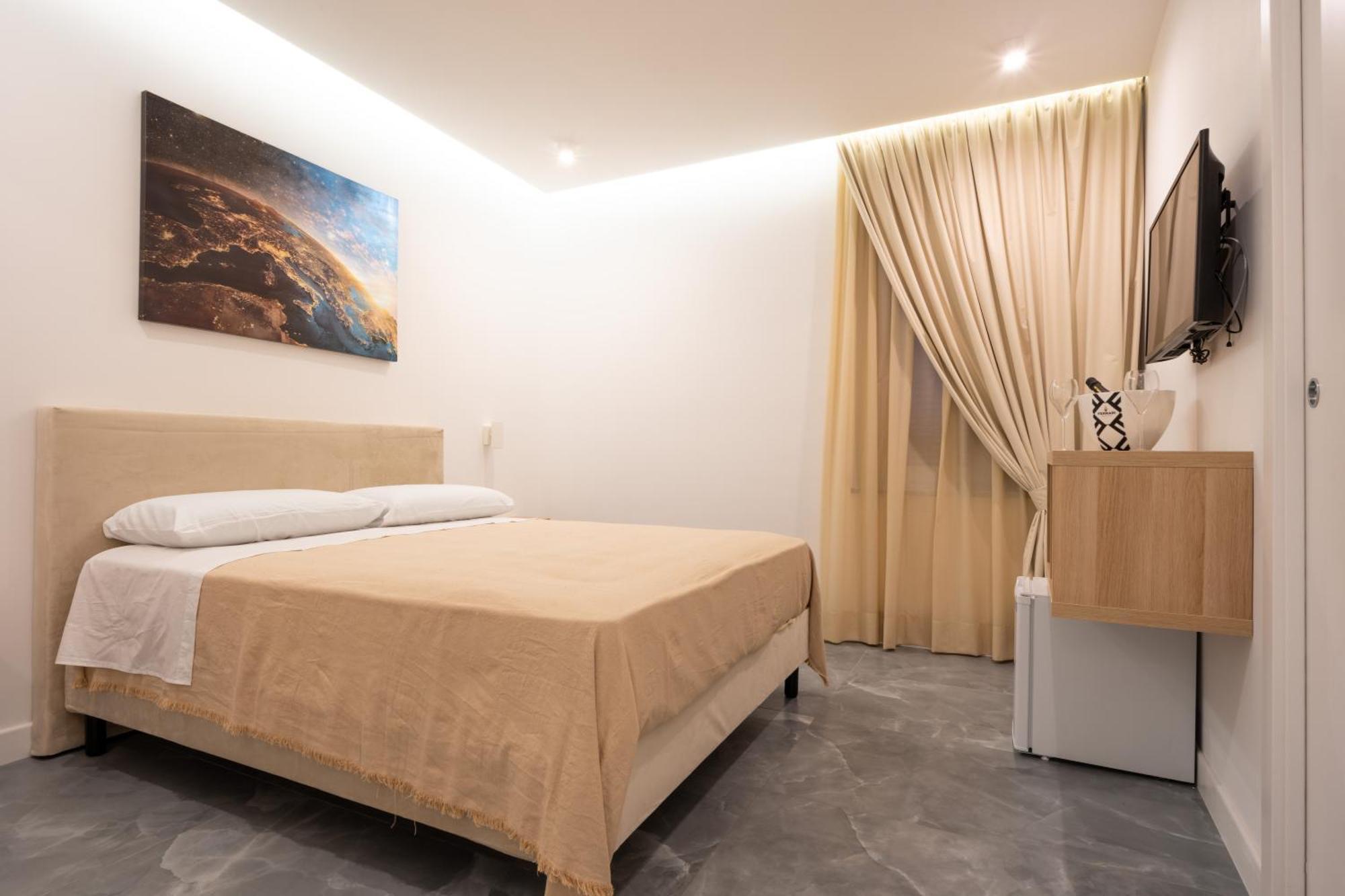 נאפולי La Maison Di Tina מראה חיצוני תמונה